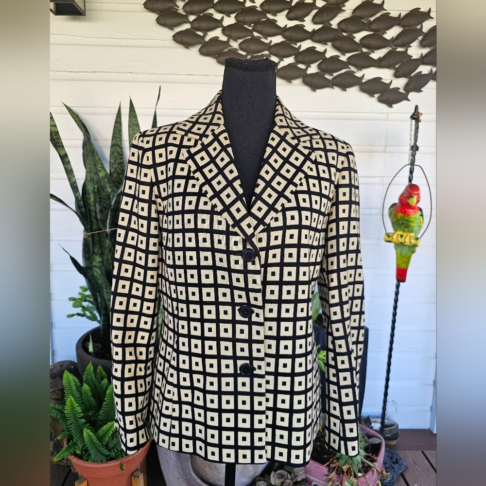 Lafayette 148 New York Black and Tan Checkered Women's Skirt Suit